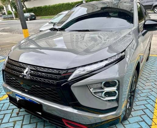 MITSUBISHI ECLIPSE CROSS 1.5 MIVEC TURBO GASOLINA HPE BLACK CVT